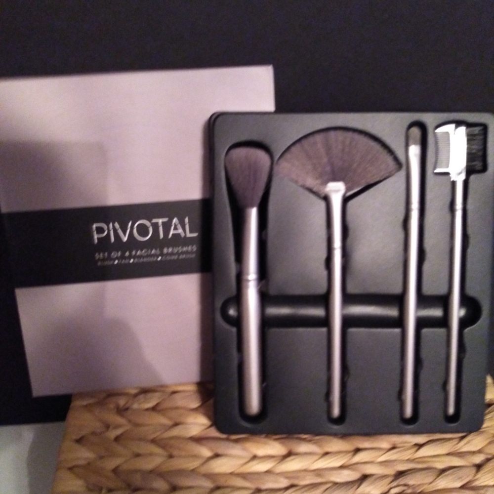 Make-Up Brushes